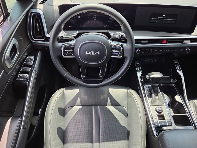 Used 2024 Kia Sorento SX image 15