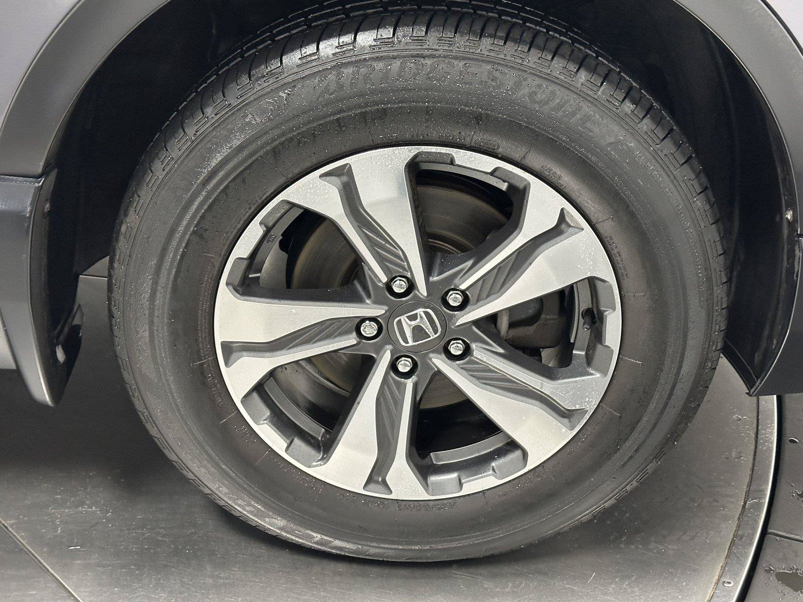 Used 2020 Honda CR-V LX image 17