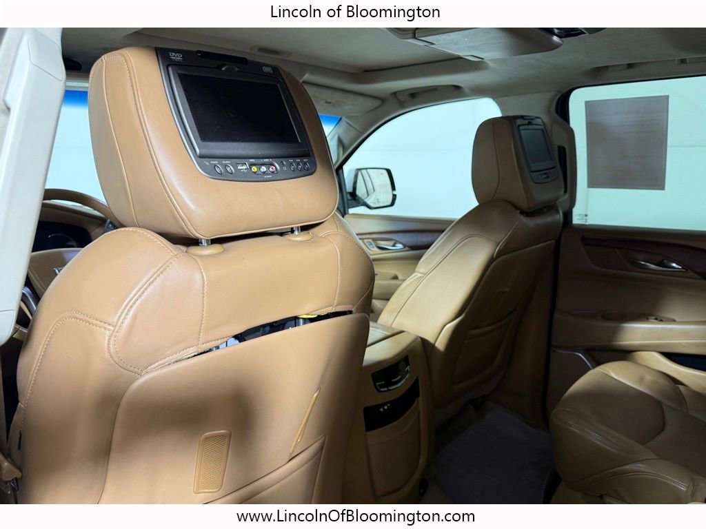 Used 2016 Cadillac Escalade ESV Platinum image 51