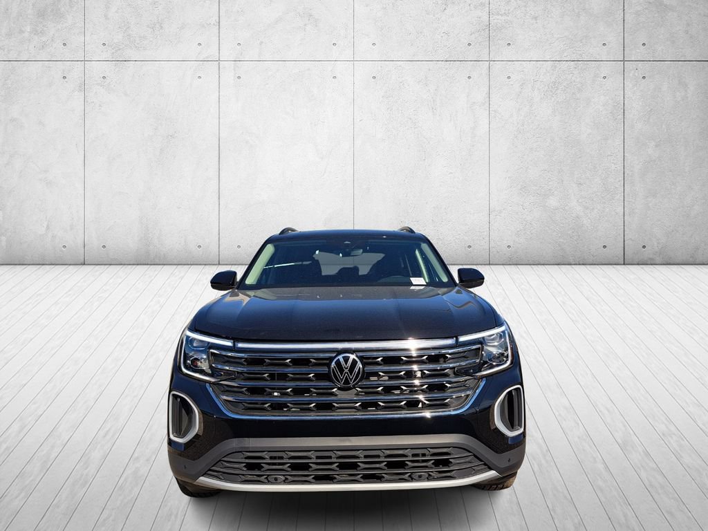 New 2026 Volkswagen Atlas SE FWD image 2