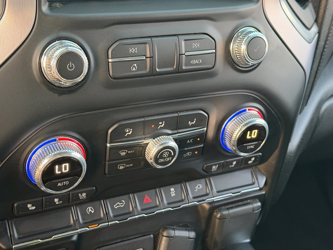 Used 2019 GMC Sierra 1500 SLT RWD image 21