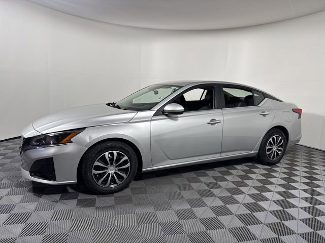 Used 2023 Nissan Altima 2.5 S image 11
