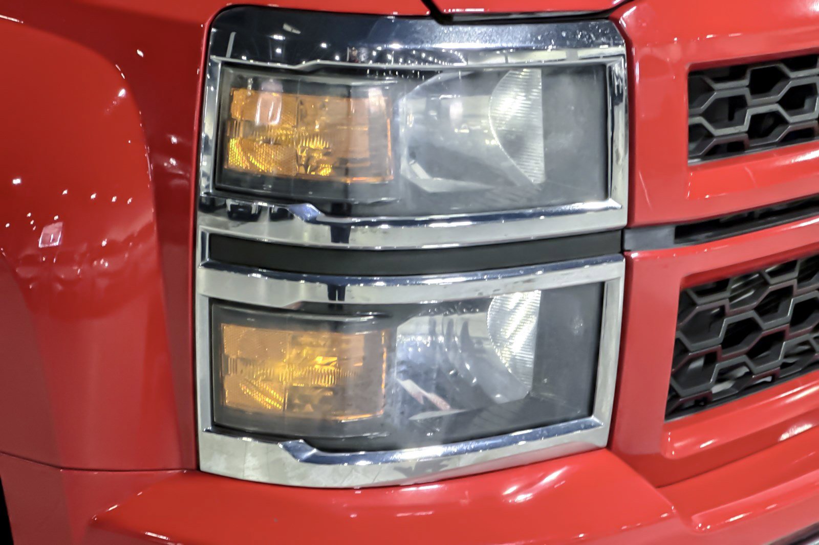 Used 2015 Chevrolet Silverado 1500 LT w/ Rally 2 Edition image 9