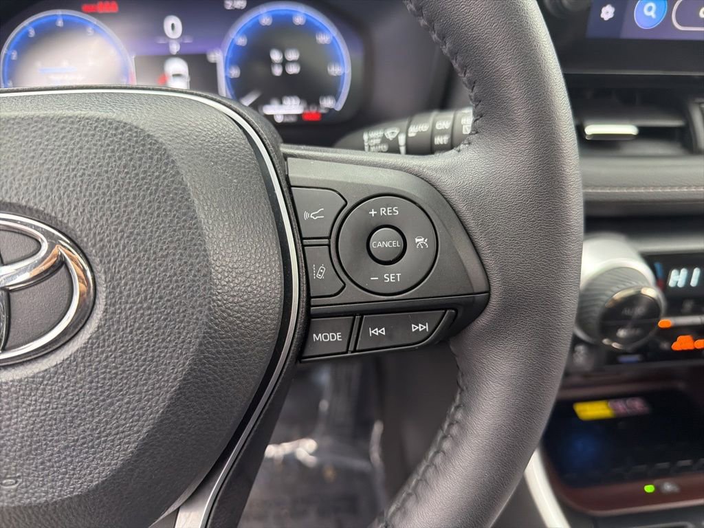 Used 2023 Toyota RAV4 Limited AWD/4WD image 12