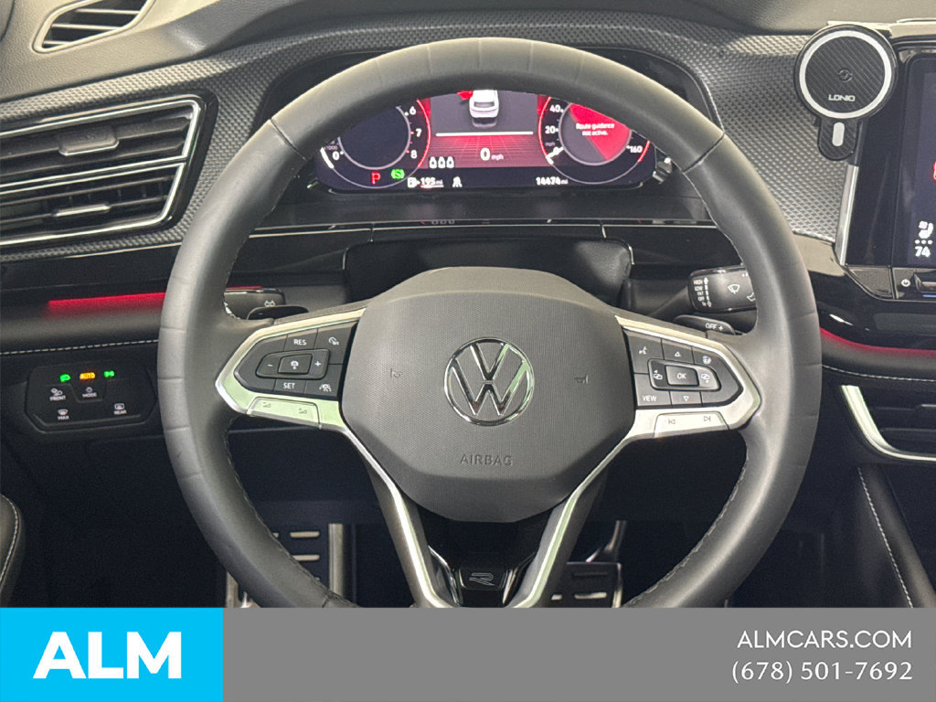 Used 2025 Volkswagen Atlas Cross Sport SEL Premium R-Line AWD/4WD image 27