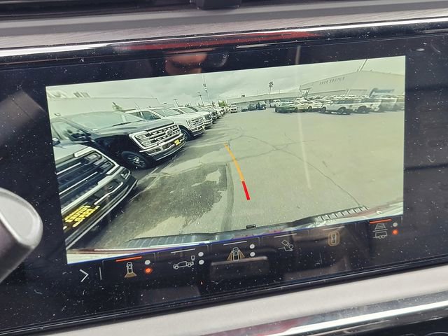 Used 2024 GMC Sierra 2500 AT4X AWD/4WD image 19