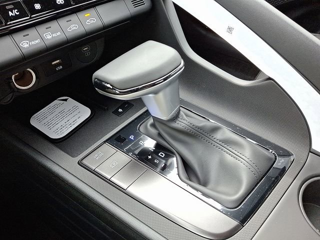 New 2026 Hyundai Elantra Sport image 8