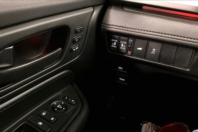 Used 2025 Honda Odyssey Sport-L image 37