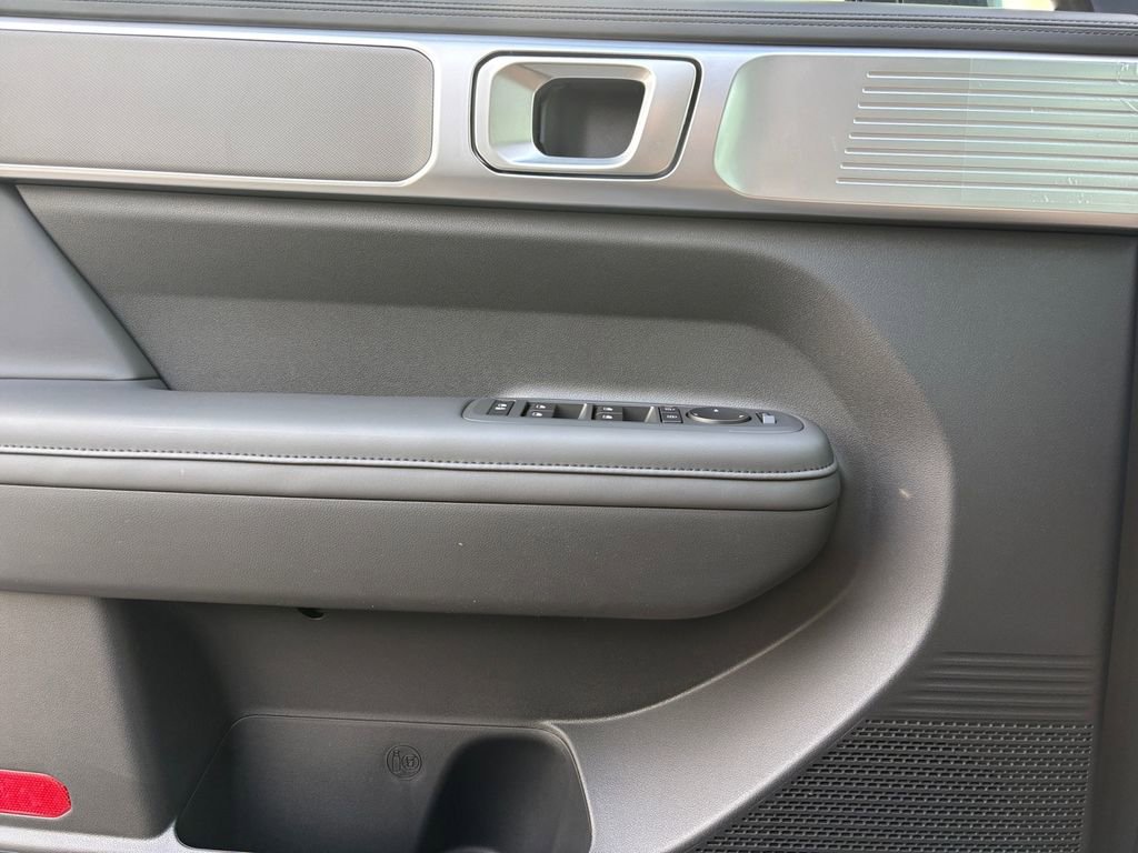 New 2026 Hyundai Santa Fe SEL image 10