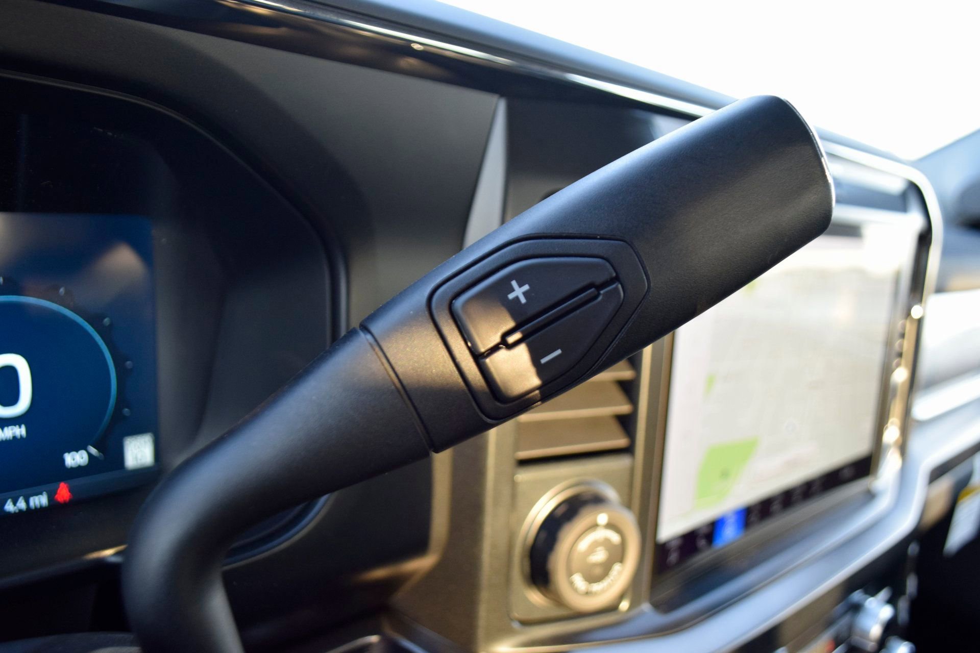 New 2026 Ford F250 Lariat w/ Lariat Premium Package image 14