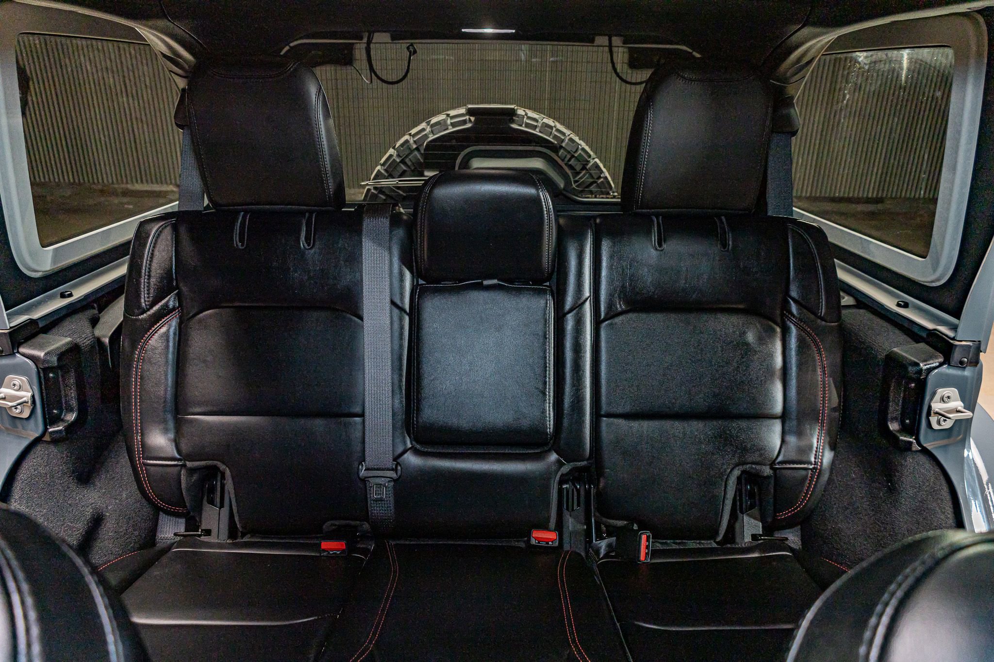 Used 2024 Jeep Wrangler Unlimited Rubicon AWD/4WD image 24