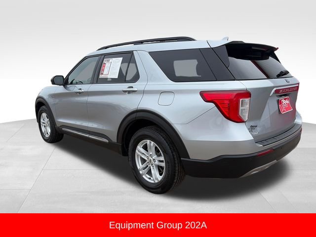Used 2020 Ford Explorer XLT w/ Equipment Group 202A image 5