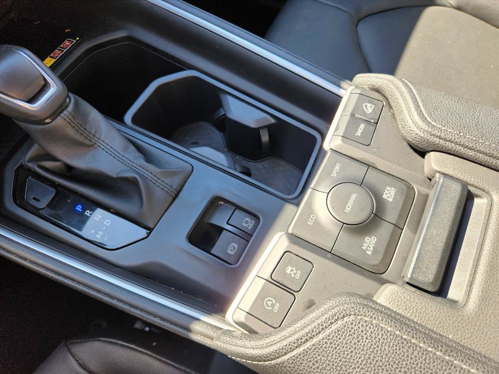 Certified 2025 Toyota Grand Highlander AWD image 26