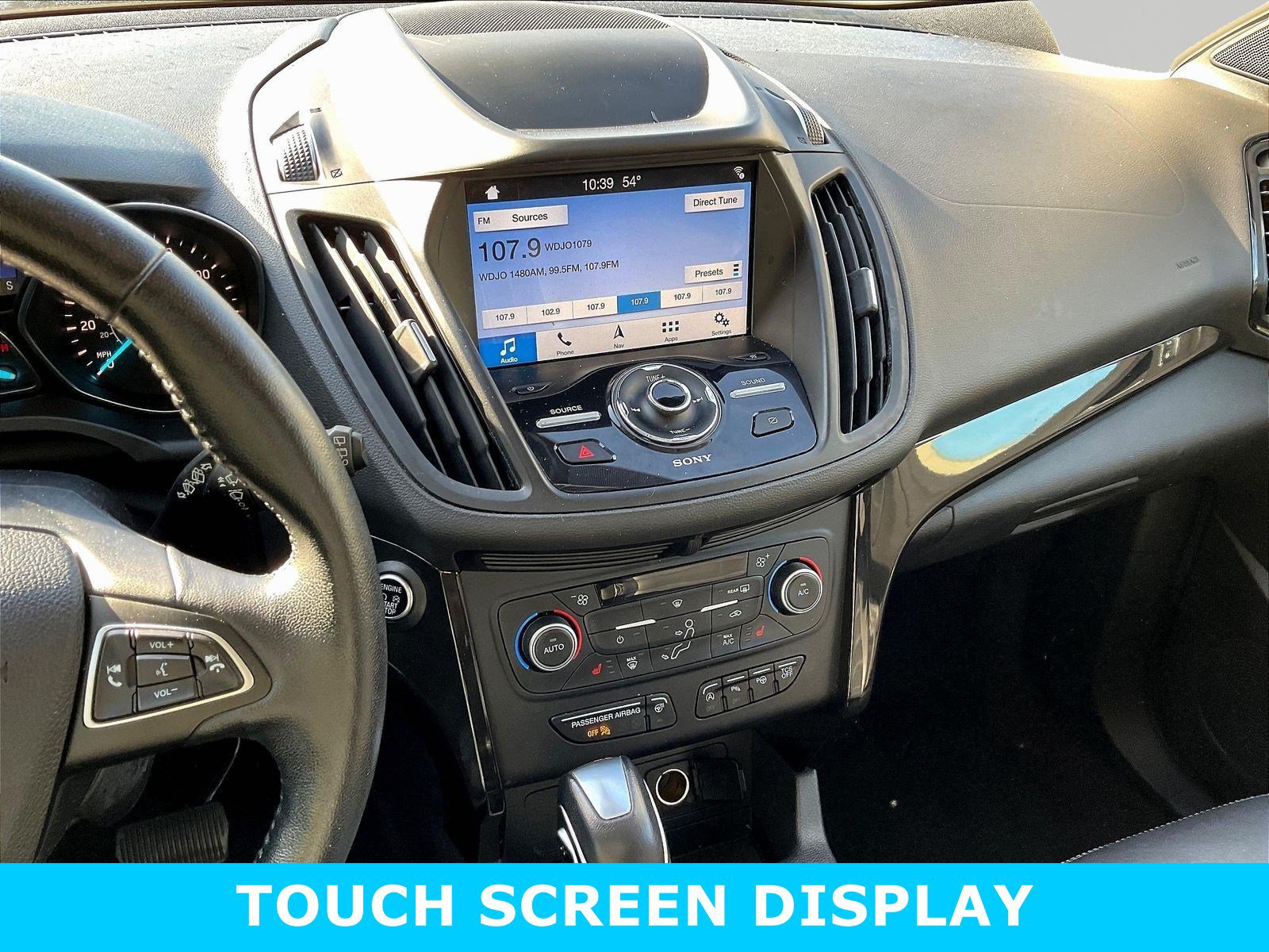 Used 2019 Ford Escape Titanium AWD/4WD image 10