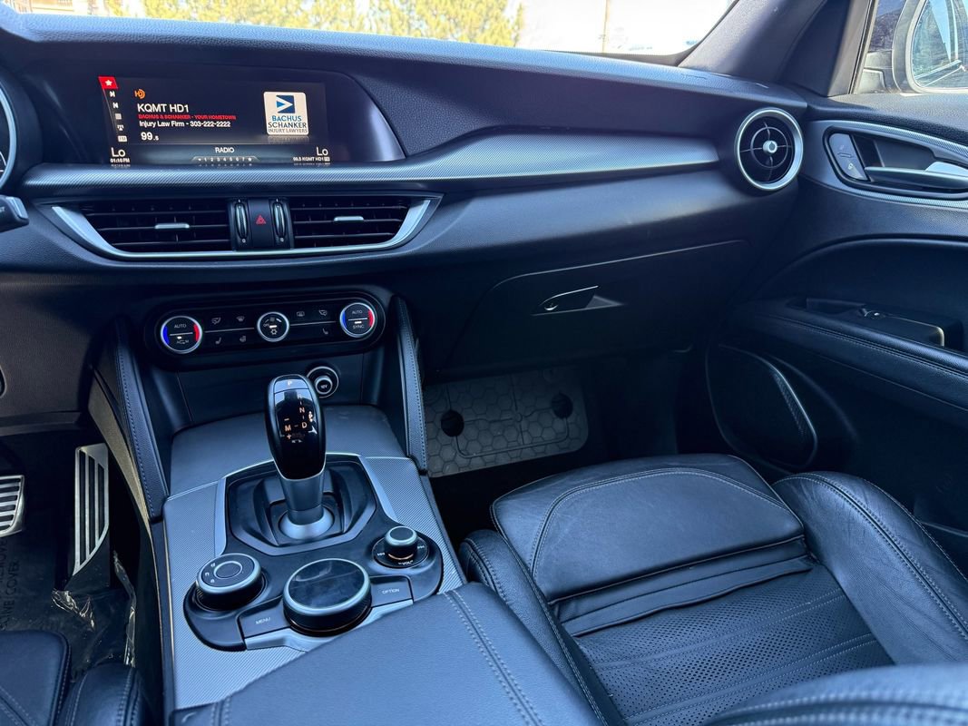 Used 2018 Alfa Romeo Stelvio Ti Sport image 24
