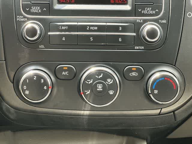 Used 2015 Kia Forte LX FWD image 11