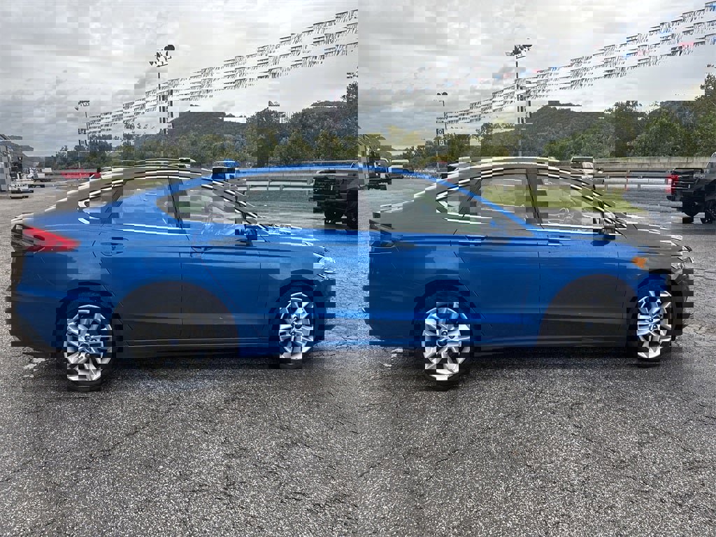 Used 2019 Ford Fusion SEL image 9