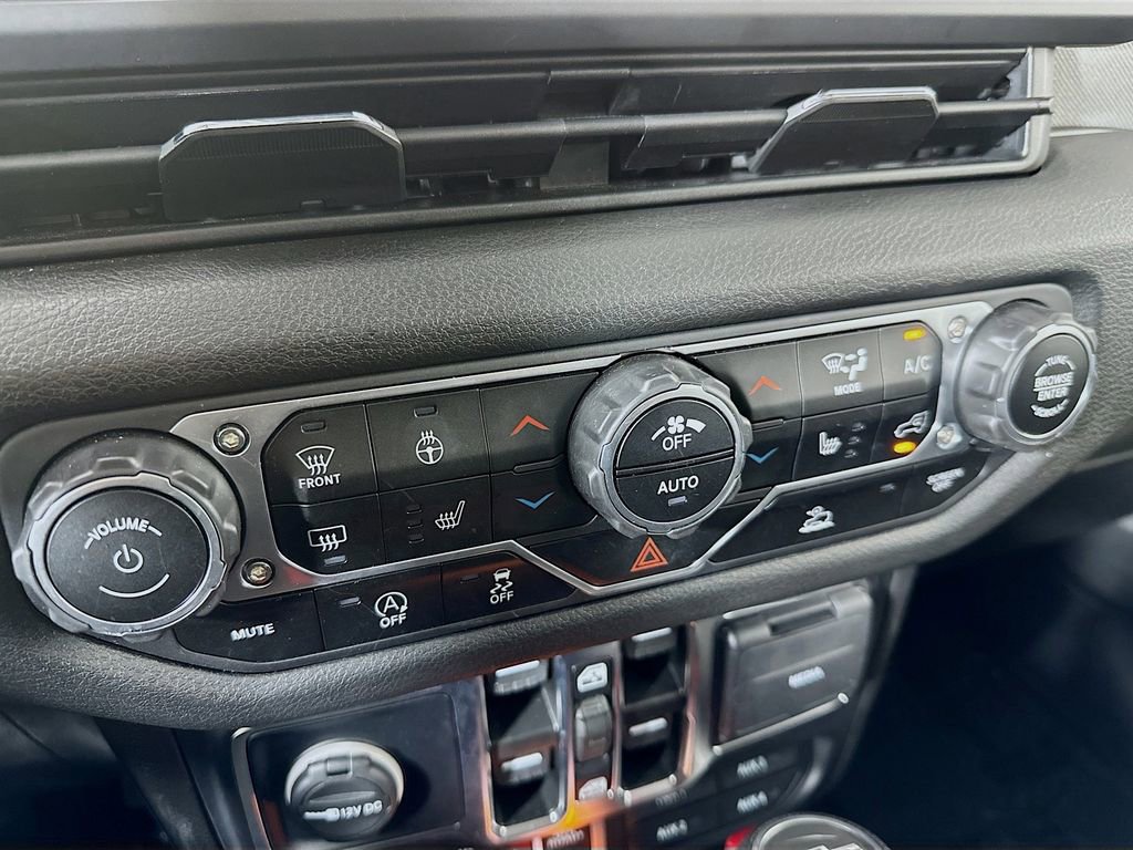 Used 2024 Jeep Gladiator Sport image 16