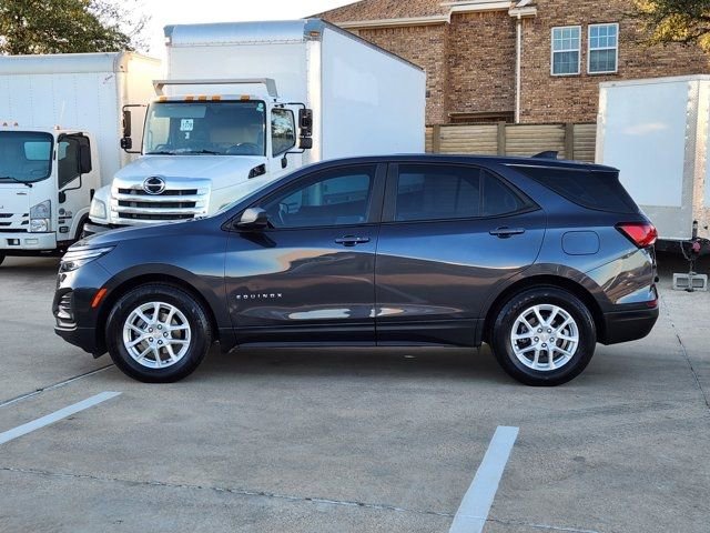 Used 2022 Chevrolet Equinox LS w/ LPO, Floor Liner Package image 12