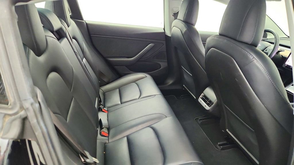 Used 2018 Tesla Model 3 Long Range AWD/4WD image 27