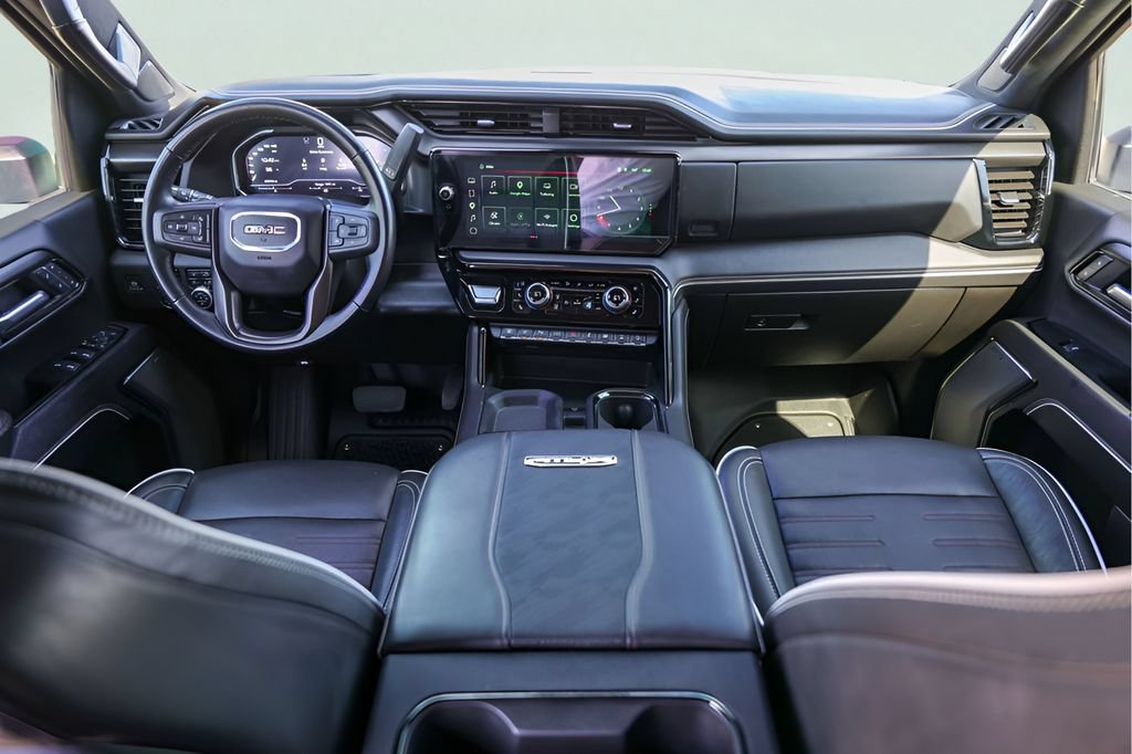 Used 2025 GMC Sierra 2500 AT4X AWD/4WD image 28