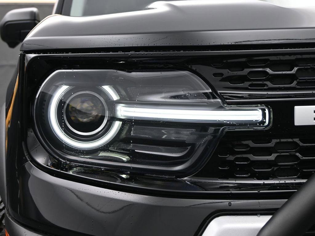 New 2025 Ford Bronco Sport Outer Banks w/ Sasquatch Outer Banks Package image 14