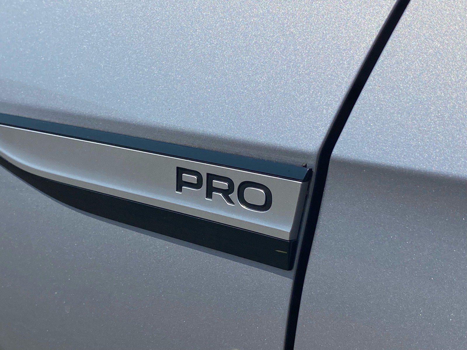 Used 2023 Volkswagen ID.4 Pro RWD image 5