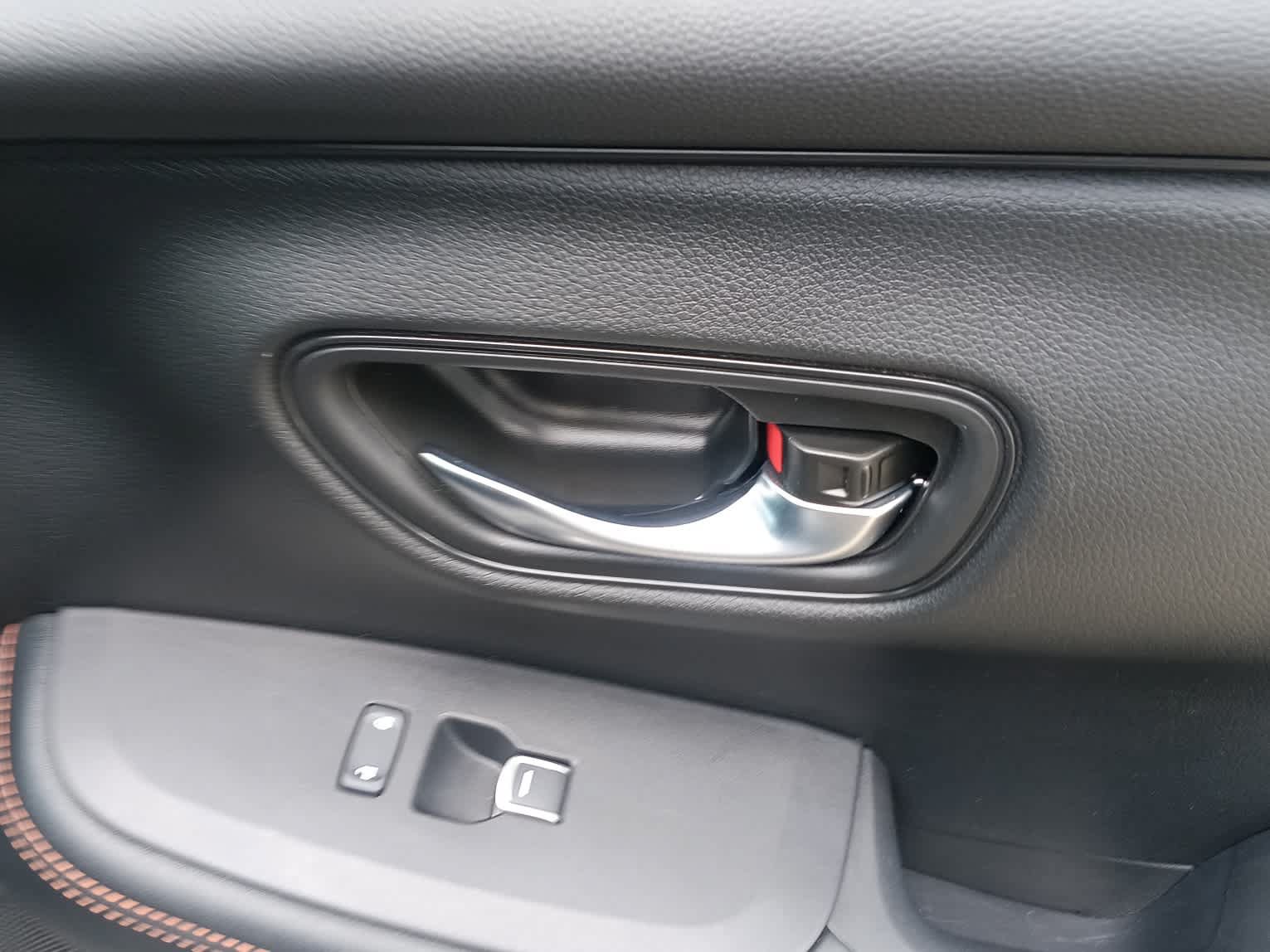 Used 2025 Honda HR-V Sport image 28