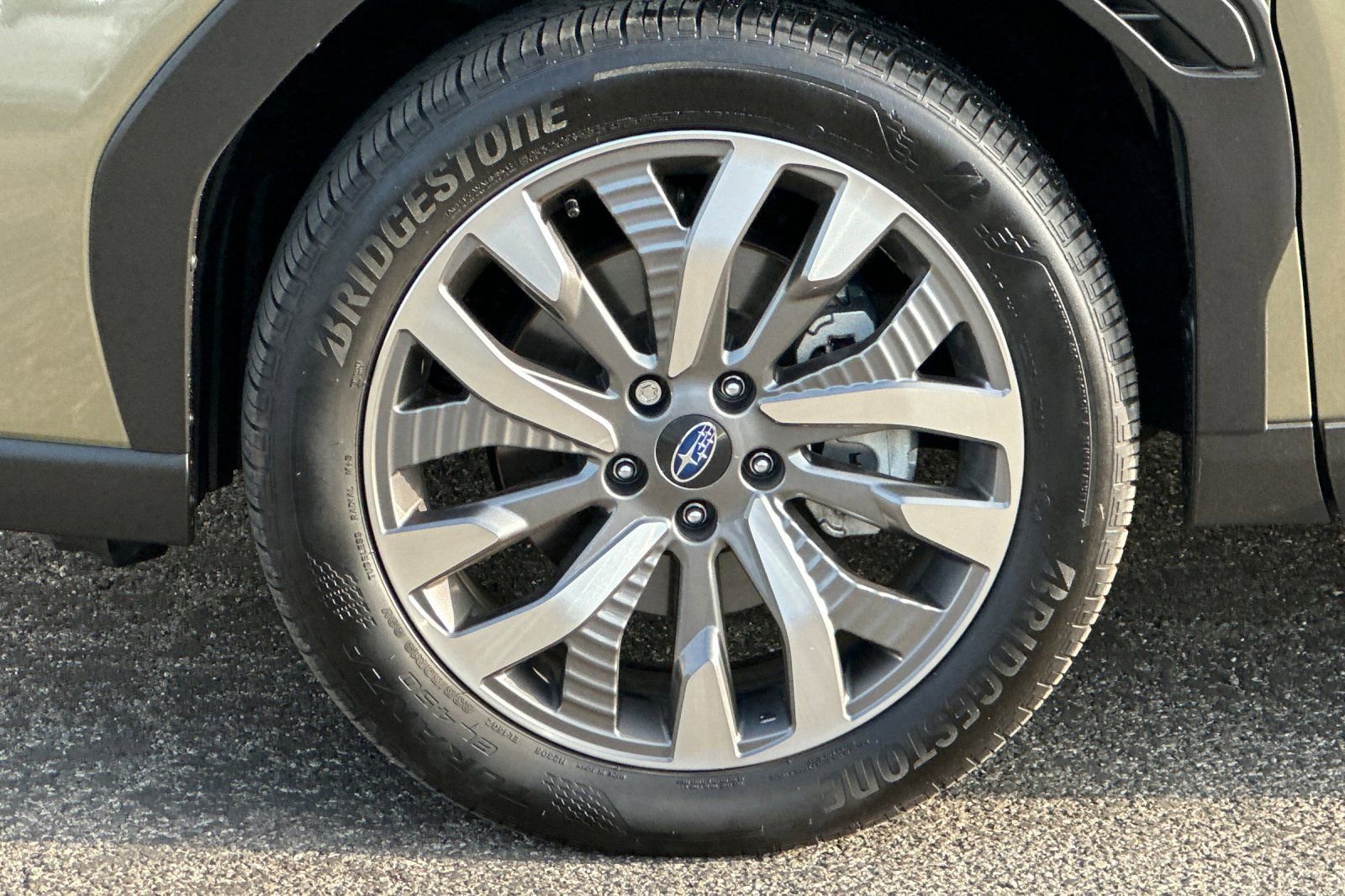 Used 2025 Subaru Forester Touring image 37