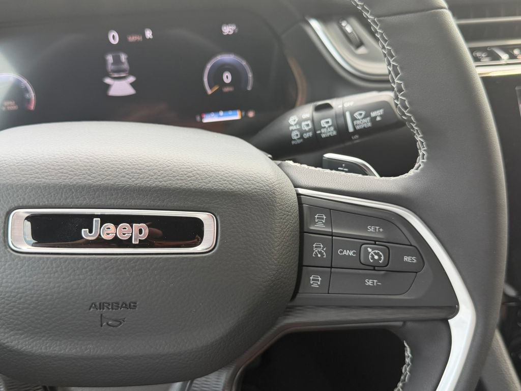 New 2026 Jeep Grand Cherokee Laredo X RWD image 18