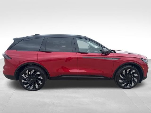 New 2026 Lincoln Nautilus Reserve w/ Jet Appearance Package AWD/4WD image 7