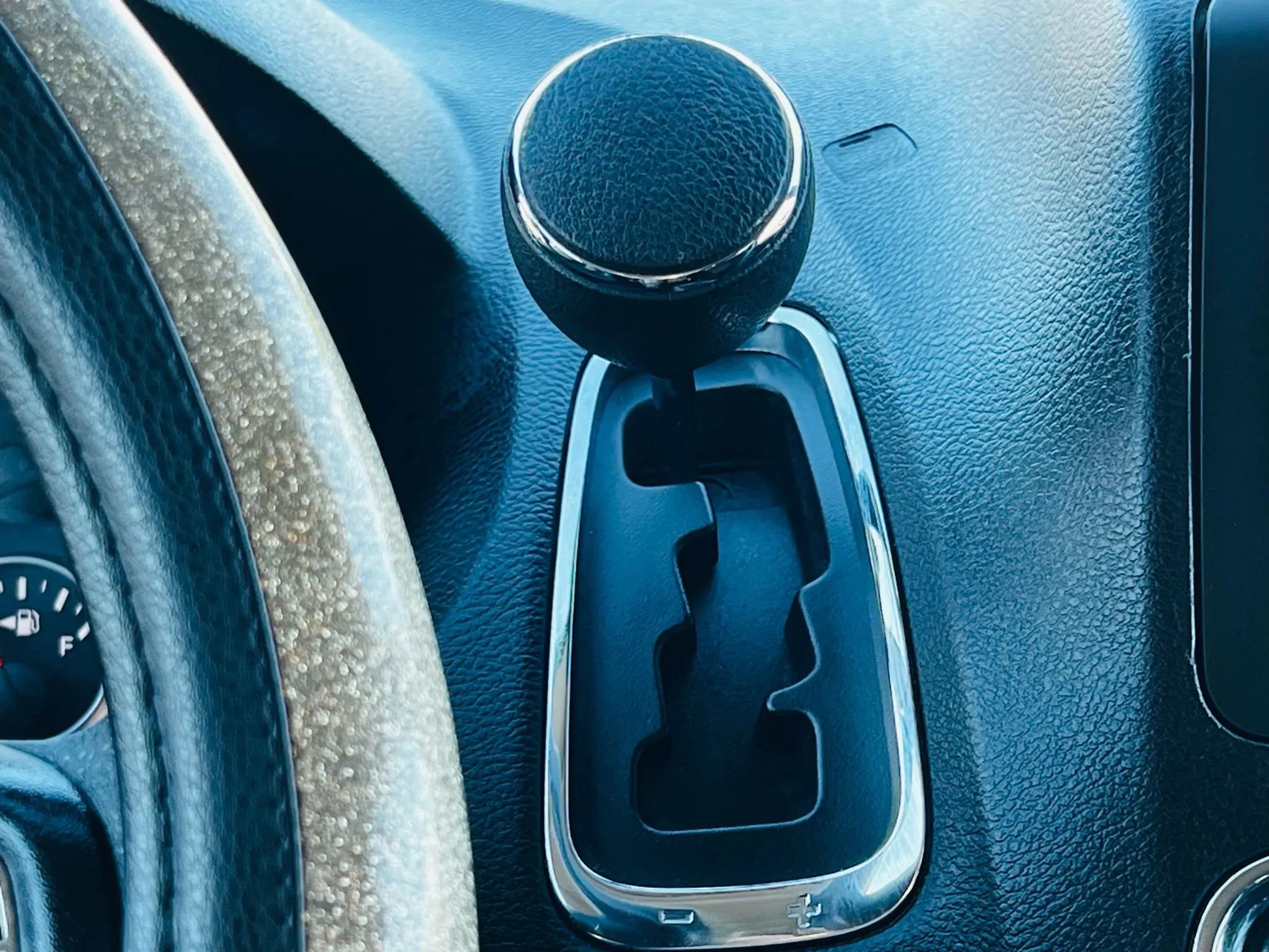 Used 2014 Dodge Grand Caravan SXT image 27