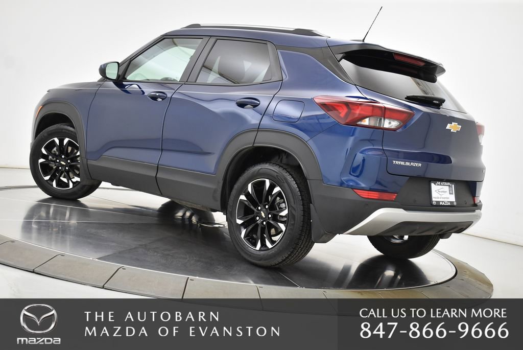 Used 2022 Chevrolet TrailBlazer LT w/ Driver Confidence Package image 6