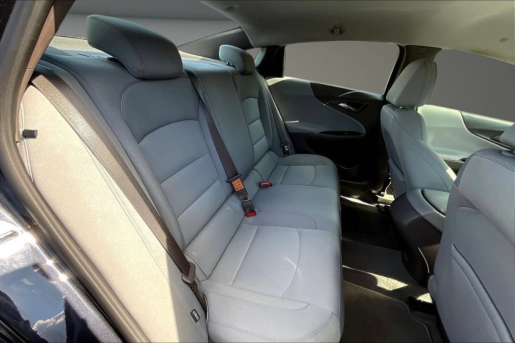 Used 2022 Chevrolet Malibu LS w/ Driver Confidence Package II FWD image 27