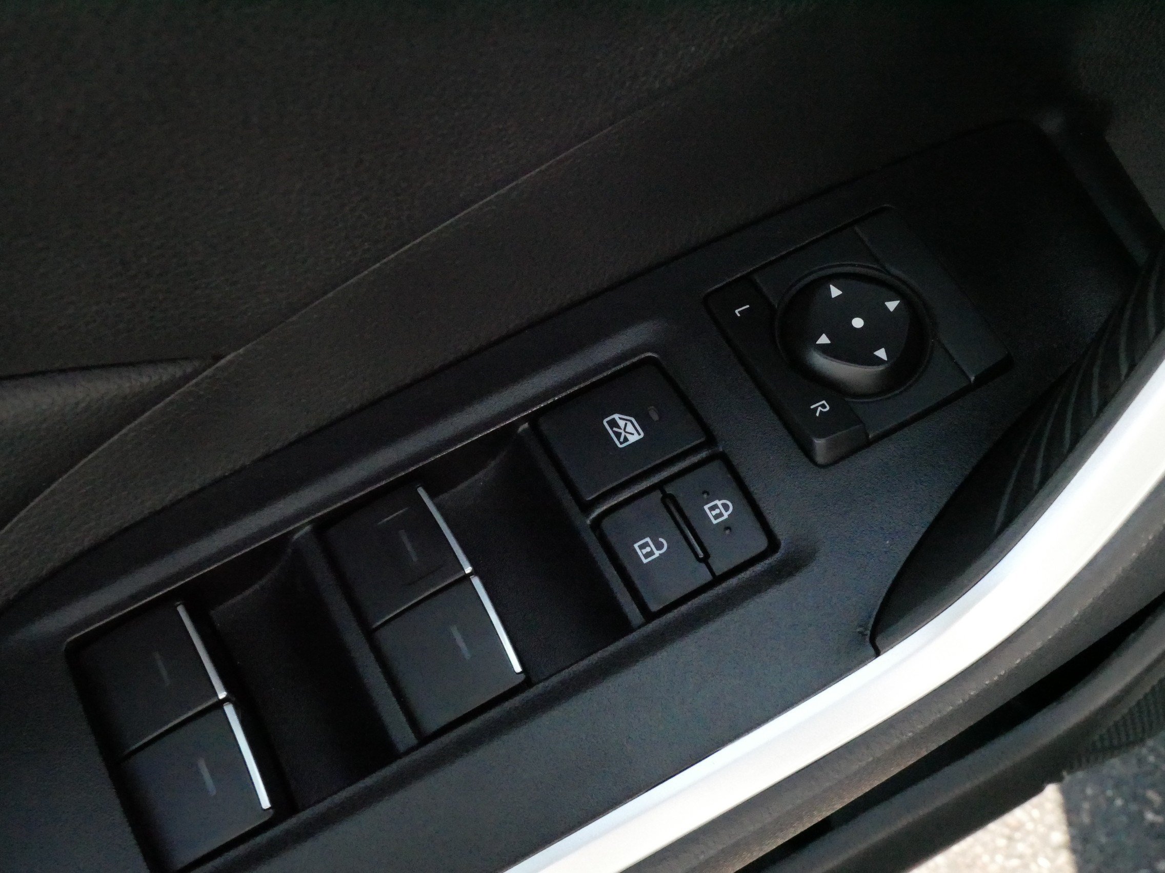Certified 2025 Toyota RAV4 XLE AWD/4WD image 19