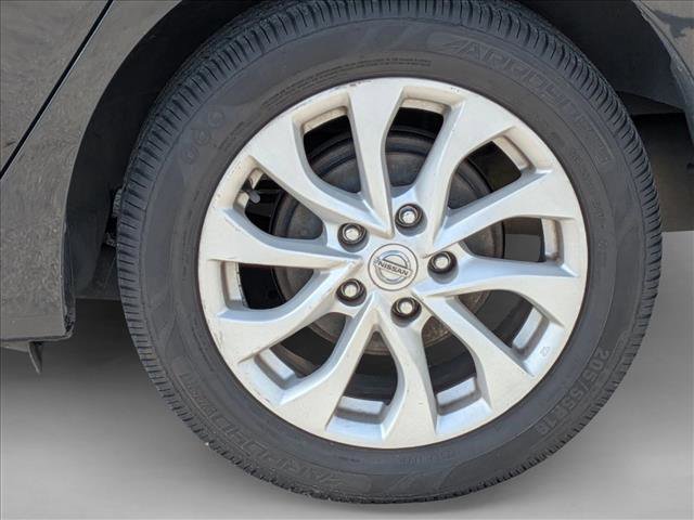 Used 2018 Nissan Sentra SV image 6