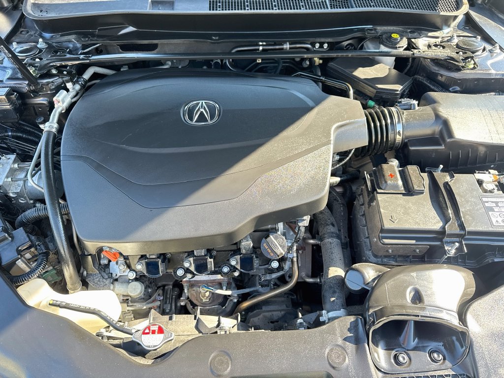 Used 2015 Acura TLX w/ Technology Package FWD image 39