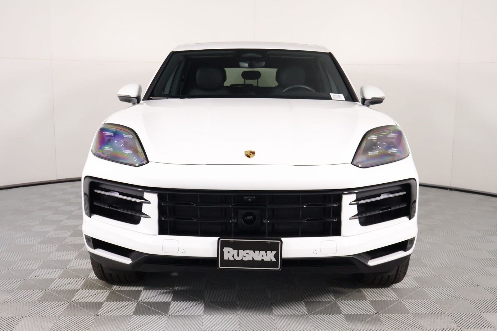 Certified 2026 Porsche Cayenne AWD/4WD image 10
