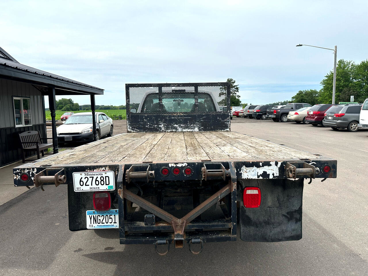 Used 2007 Ford F550 2WD Regular Cab Super Duty image 4