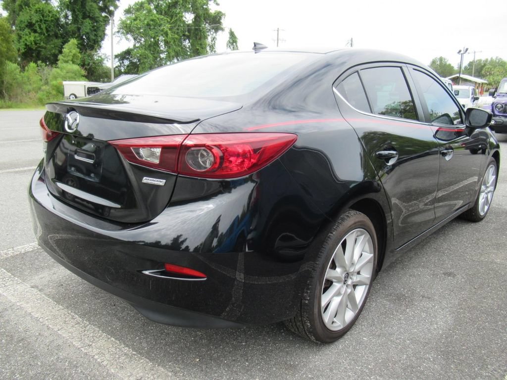 Used 2017 MAZDA MAZDA3 Grand Touring FWD image 4