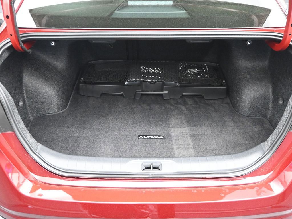 New 2026 Nissan Altima 2.5 SR image 11