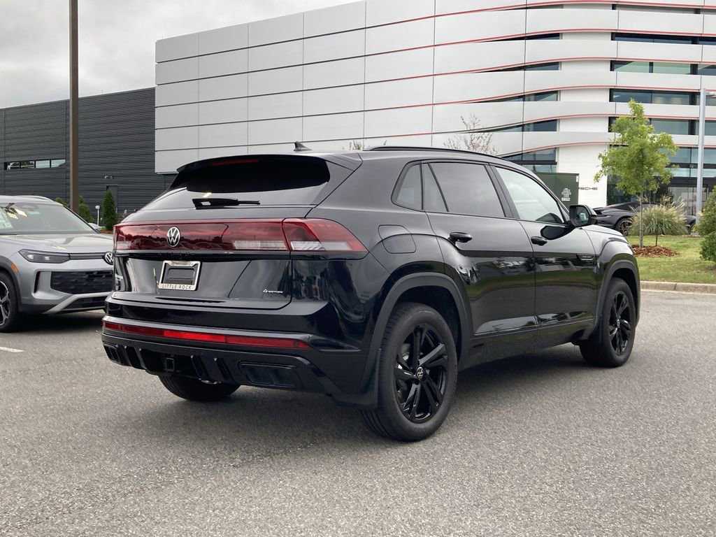 New 2026 Volkswagen Atlas Cross Sport SEL R-Line image 5