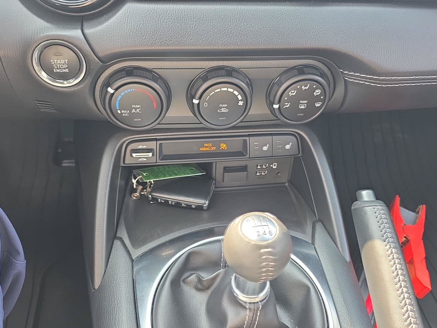 Used 2021 MAZDA MX-5 Miata RF Club RWD image 17
