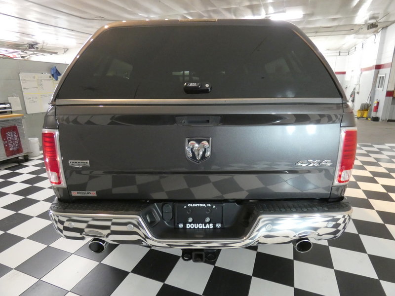 Used 2019 RAM 1500 Laramie AWD/4WD image 6