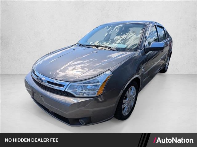 Used 2009 Ford Focus SEL FWD image 1
