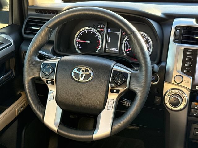 Used 2023 Toyota 4Runner Limited AWD/4WD image 13