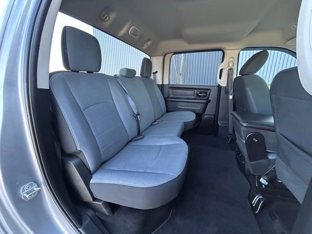 Used 2021 RAM 1500 Tradesman w/ Chrome Appearance Package image 40