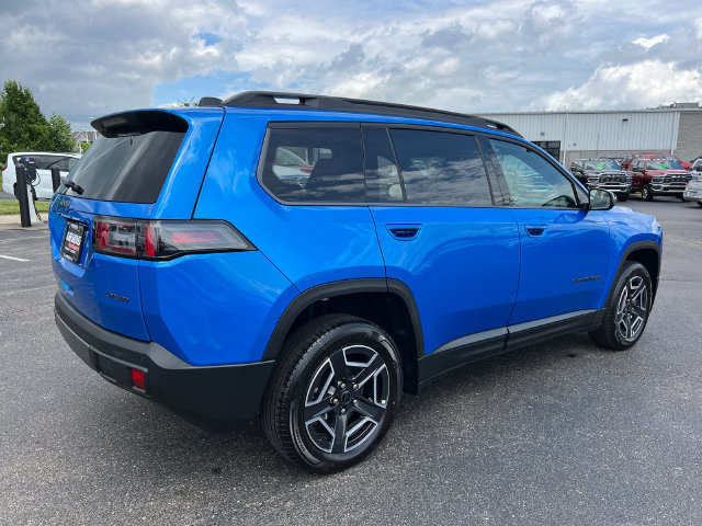 New 2026 Jeep Cherokee Laredo AWD/4WD image 8
