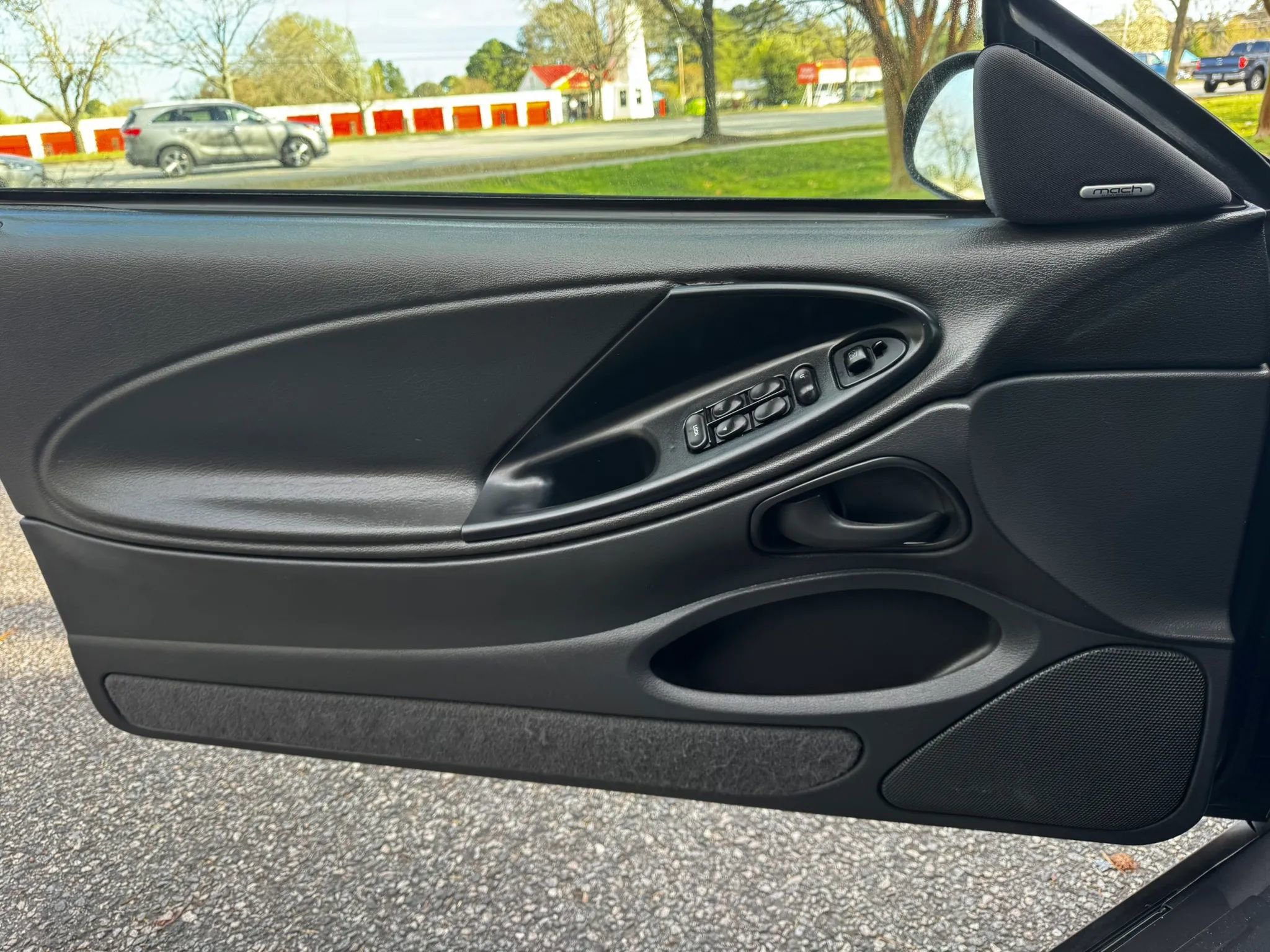 Used 2003 Ford Mustang GT image 10