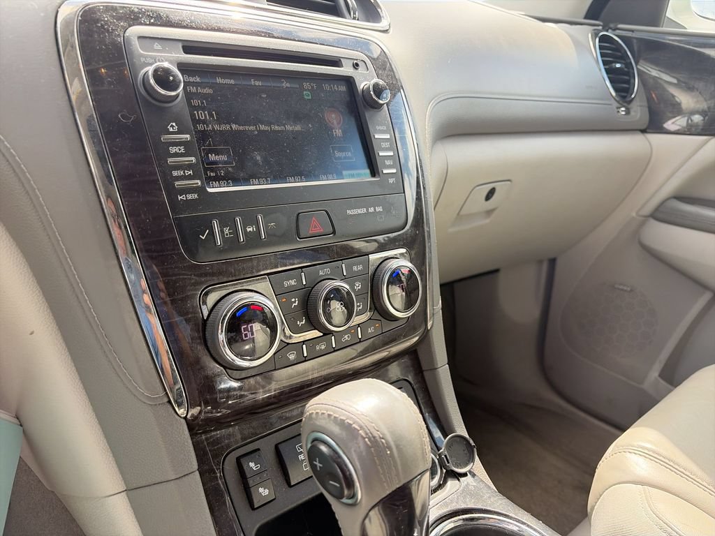 Used 2017 Buick Enclave Leather AWD/4WD image 14